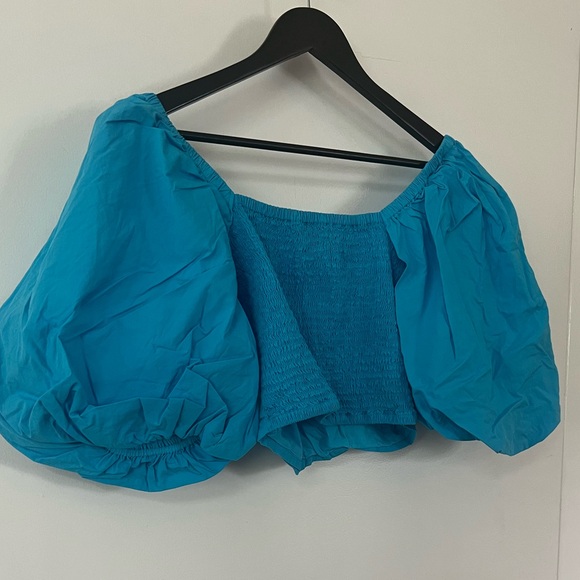 Amazon the Drop (Tenicka B) Puff Sleeve Crop top - Picture 2 of 3